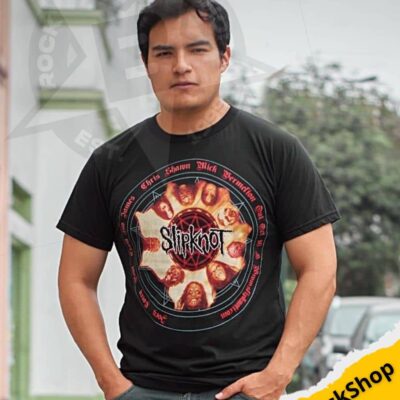 polos de slipknot, mascaras de slipknot, trajes de slipknot, slipknot en colombia, knotfest chile, slipknot dibujitos, entradas slipknot
