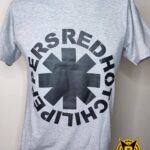 polo de red hot chili peppers logo gris