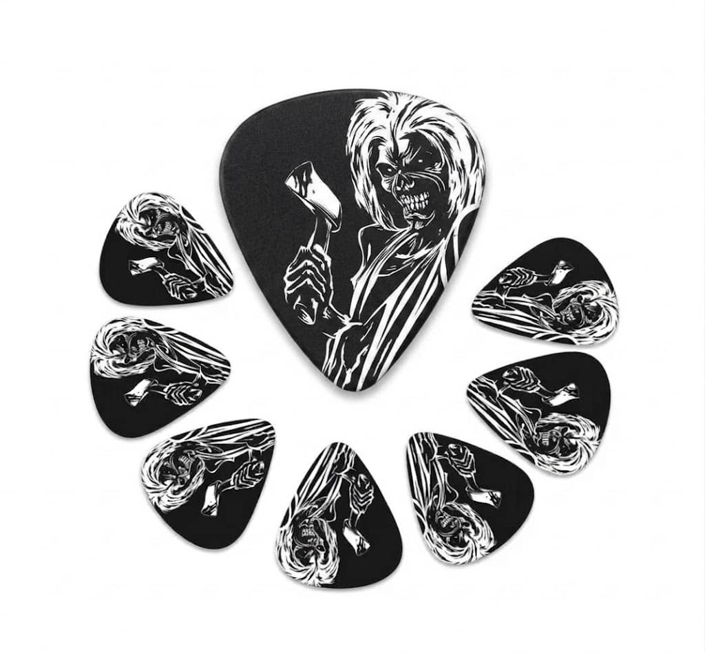puas de guitarra, puas iron maiden, iron maiden en lima
