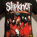 polos de slipknot, mascaras de slipknot, trajes de slipknot, slipknot en colombia, knotfest chile, slipknot dibujitos, entradas slipknot